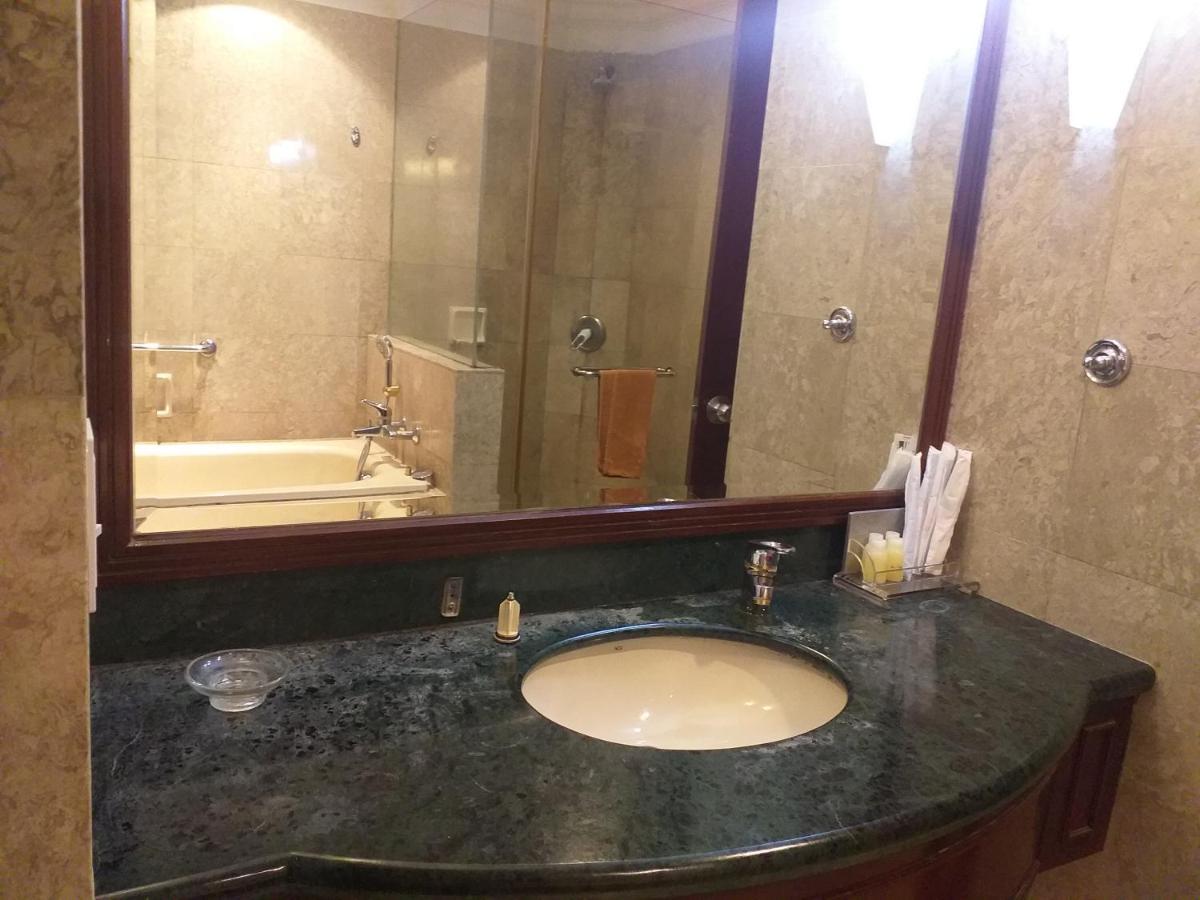 Sabah Suites At Times Square Kl Kuala Lumpur Zewnętrze zdjęcie